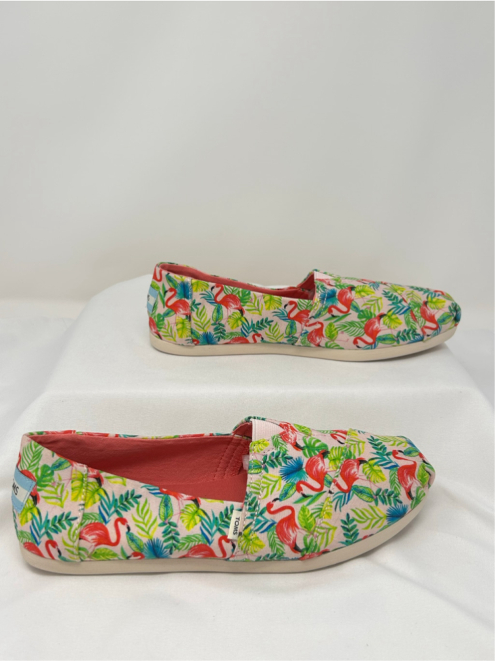 TOMS Flamingo Tropical Leaf Print Slip-On Flats Pink Canvas 7